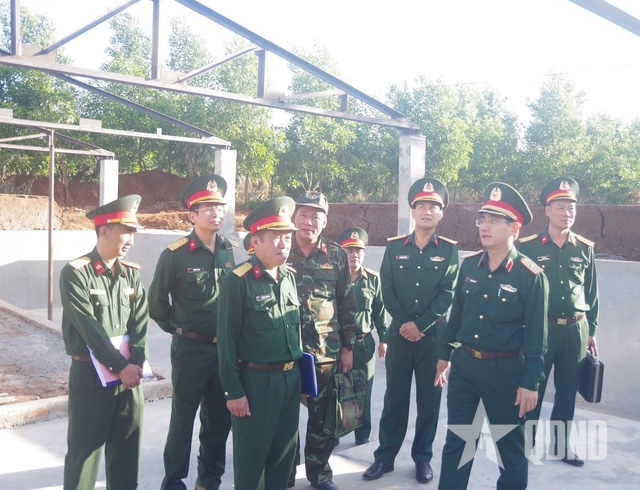 Huy động tối đa nhân lực, bảo đảm tiến độ thi công thao trường huấn luyện tại Đắk Lắk